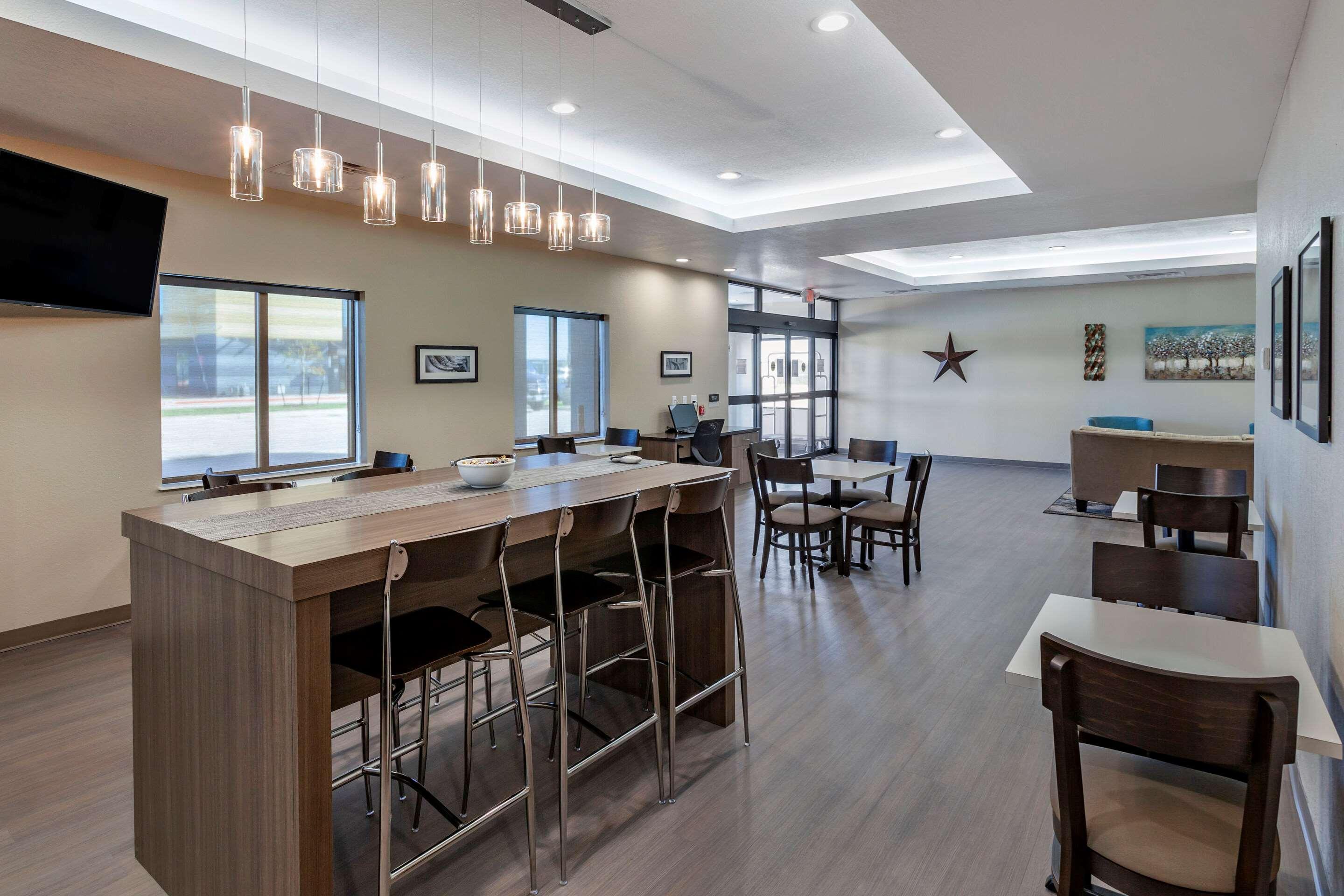 Sleep Inn & Suites Waller Экстерьер фото